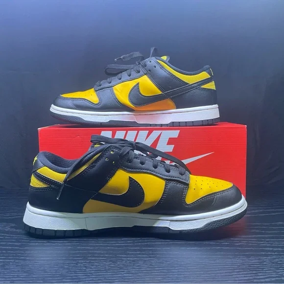 Nike Men's Black and Yellow Dunks Low-Top Sneakers - Picture 3 of 5